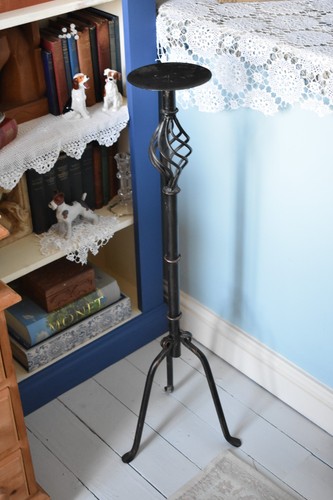 Vintage large free - free, standing
