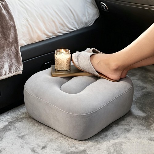 Portable inflatable footstool - inflatable,