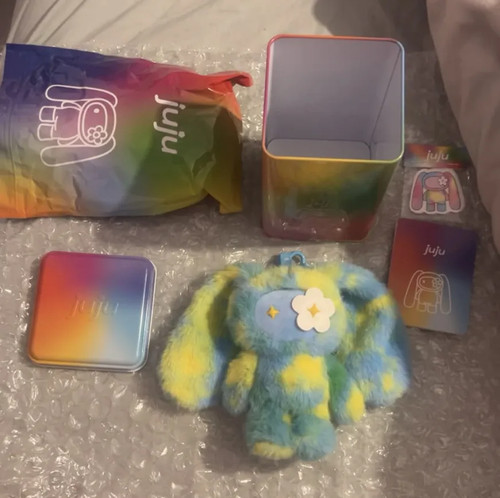 Juju hendry rainbow cookie - cj,