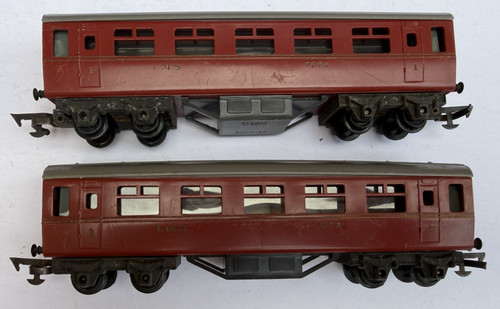 Triang railways lms 7573 coach - triang,