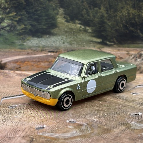 Hot wheels alfa - hot, romeo