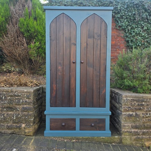 Ravenwood gothic double - ravenwood,