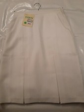 Dawn Ladies Skirt. Bowls