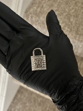 1x Silver Flat back Charm