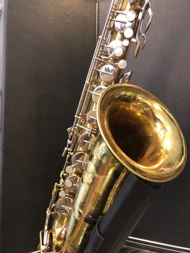 Tenor saxophone buescher - tenor,