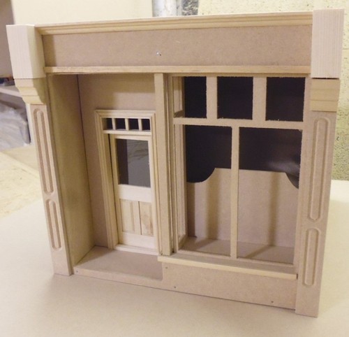 Dolls house scale fore - 1/12,