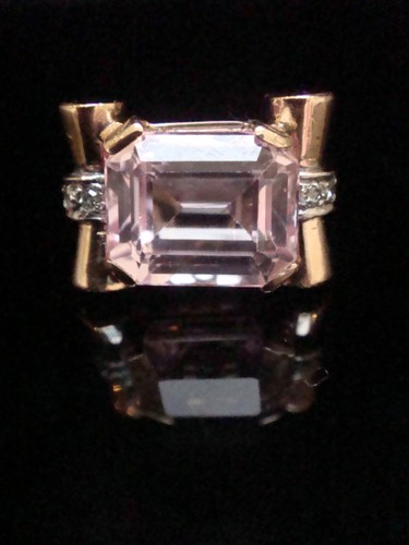Fine qualiy retro 18ct natural - 18ct,