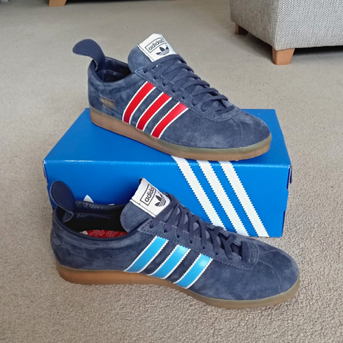 Red blue adidas gazelle - adidas,