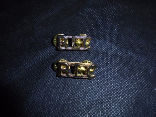 Pair british military - pair,