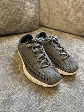 Nike Mayfly Woven Trainers