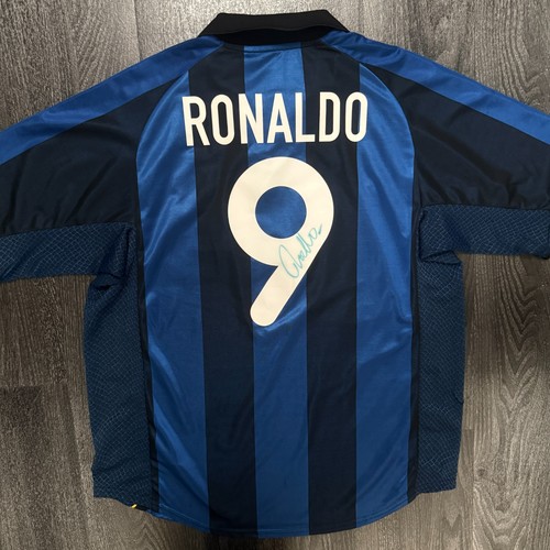 Signed nike inter - signed,