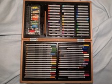 WH Smith Watercolour Art Set Wooden Box