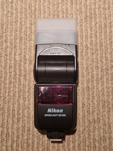 Nikon speedlight 600 with - speedlight,