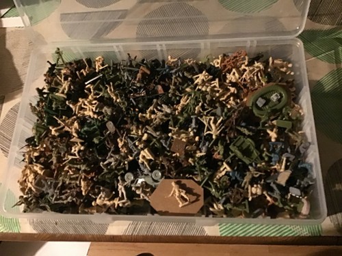 Airfix toy soldiers - airfix,