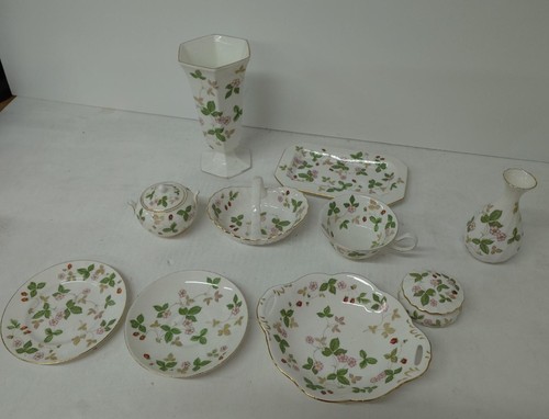 Wedgwood wild strawberry - wedgwood,