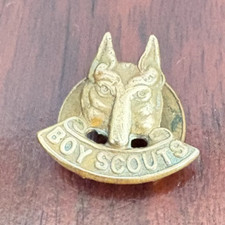 Vintage Boy Scouts Wolf Badge –Rare UK Mid 20th Century Scouting Collectable