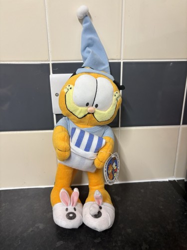 Vintage garfield plush toy - garfield,