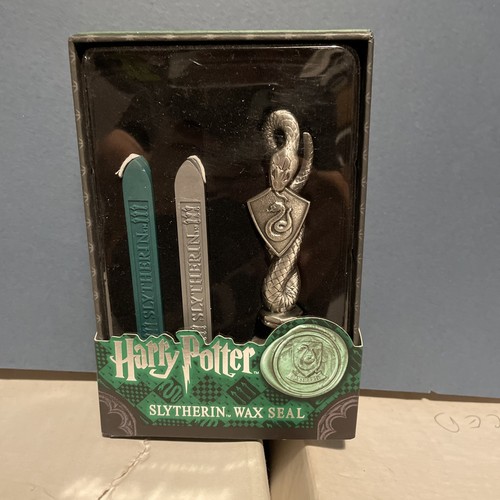 The noble collection harry - the,