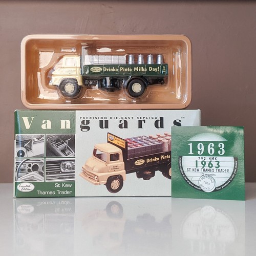Lledo vanguards kew - vanguards,, thames