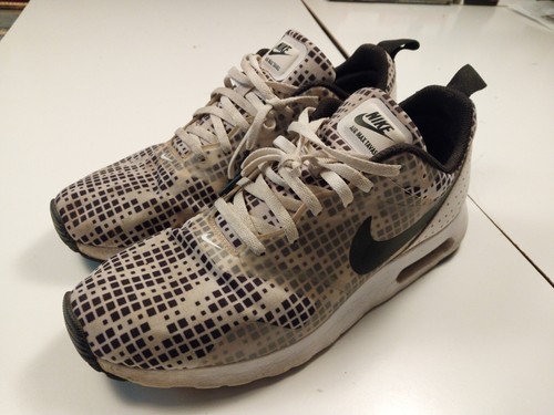 Size nike air max tavas - 9.5,