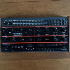 Behringer Grind Hybrid