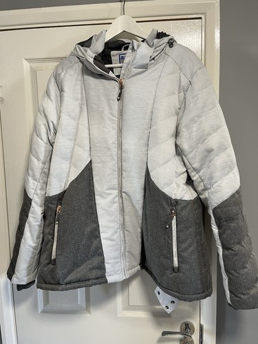 Ladies size coat mountain - size, 20