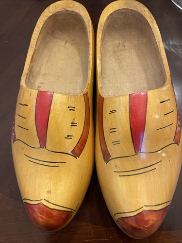 Vtg handcarved painted - vtg,