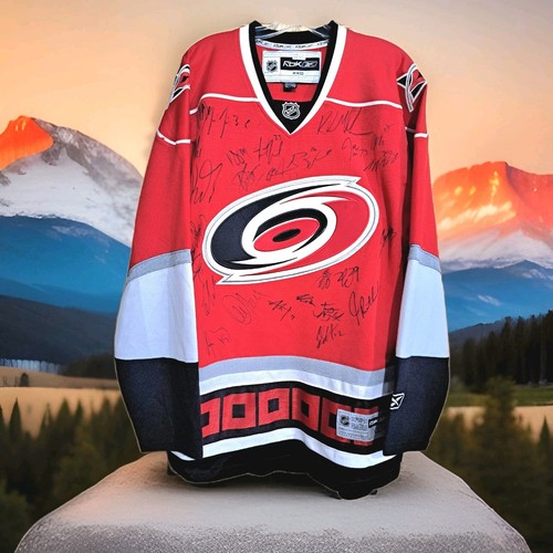 Carolina hurricanes team - carolina,