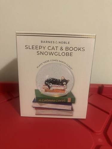 Sleepy cat books - books, globe