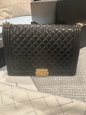CHANEL Boy Bag Large – Black