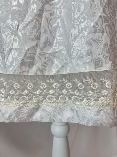 Vintage 1990s lace petticoat - 1990s,