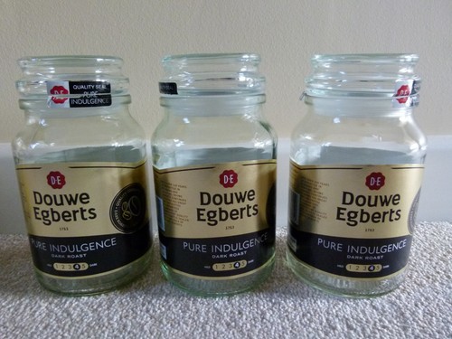 Empty glass storage - x, jars