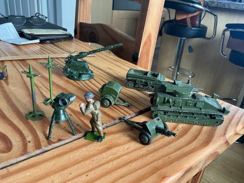 Vintage dinky army toys - dinky,