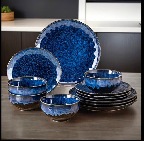 Blue reactive glaze - blue,