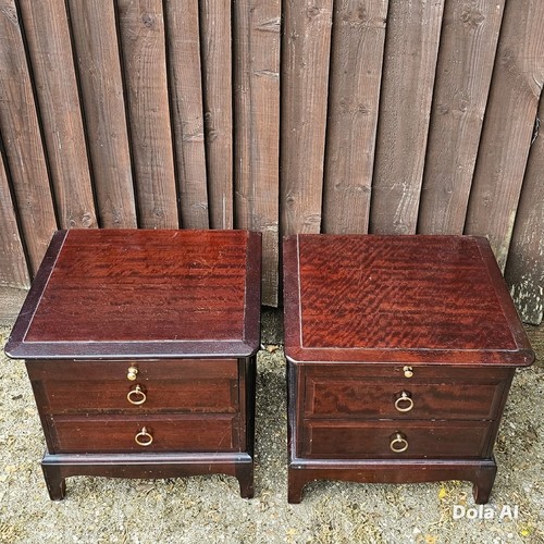 Pair stag minstrel - pair, mahogany