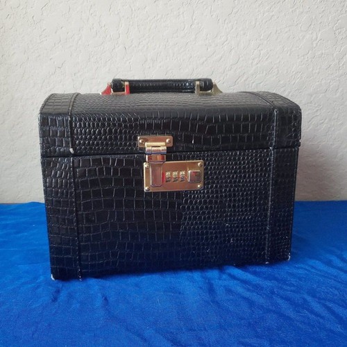 Vtg bentony embossed train - vtg,