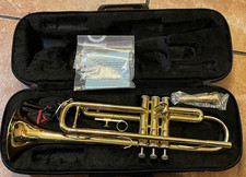 Ex Demo Jupiter JTR-300 Trumpet with Hard Case and mouthpiece
