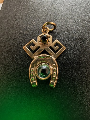 14ct gold horseshoe - gold, pendant