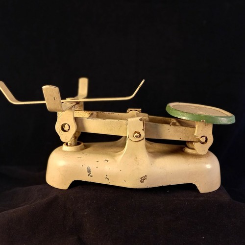 Vintage cast iron cream - , &