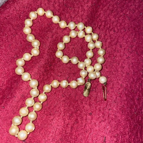 Pretty vintage 9ct - pretty,