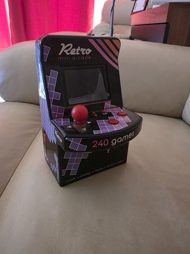 Retro mini arcade machine - retro,