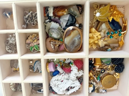 Costume jewellery joblot - jewellery,