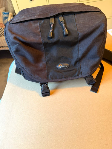 Lowepro stealth reporter 400 - lowepro,