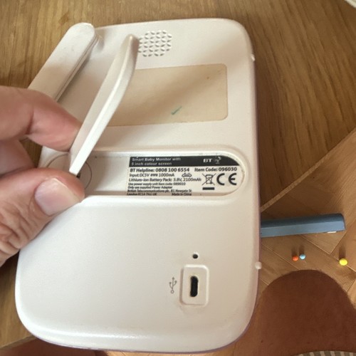Digital video baby monitor - bt,