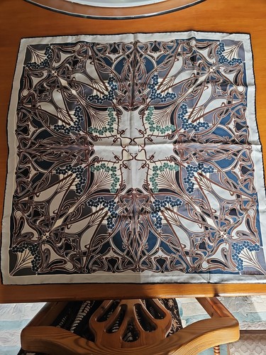 Liberty london 100 silk - london,