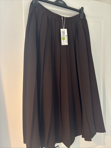 Long pleated dark - m&s,