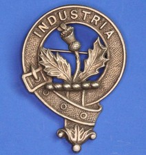 Vintage Scottish Clan Brooch /Bonnet Badge - INDUSTRIA  [33456]