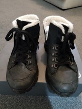 Womens Ecco Walking Boots, Fur Lined Inside, Lace Up & Side Zip - Size 36