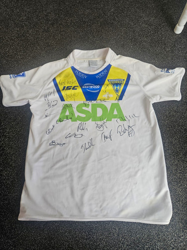 Isc warrington wolves - isc, signed