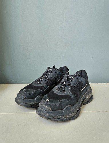 Size balenciaga triple - uk,